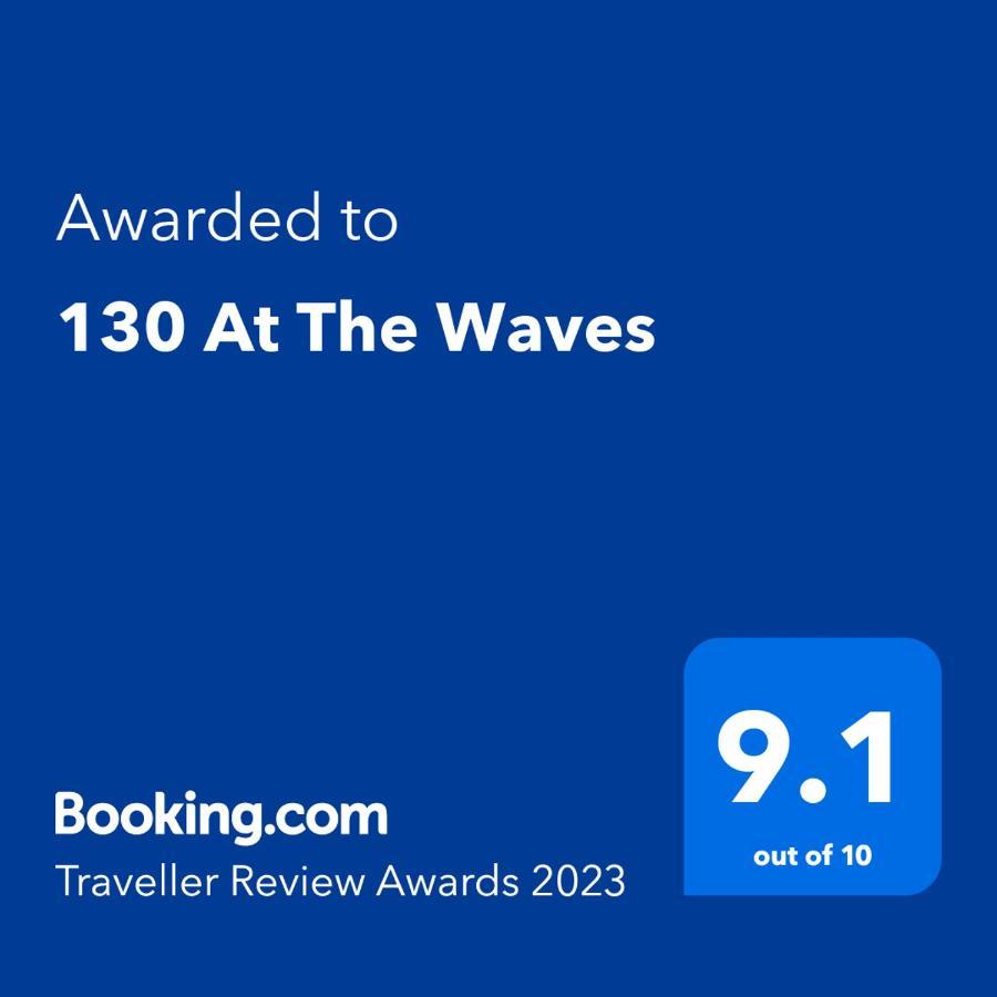 130 At The Waves Cowes Exterior foto