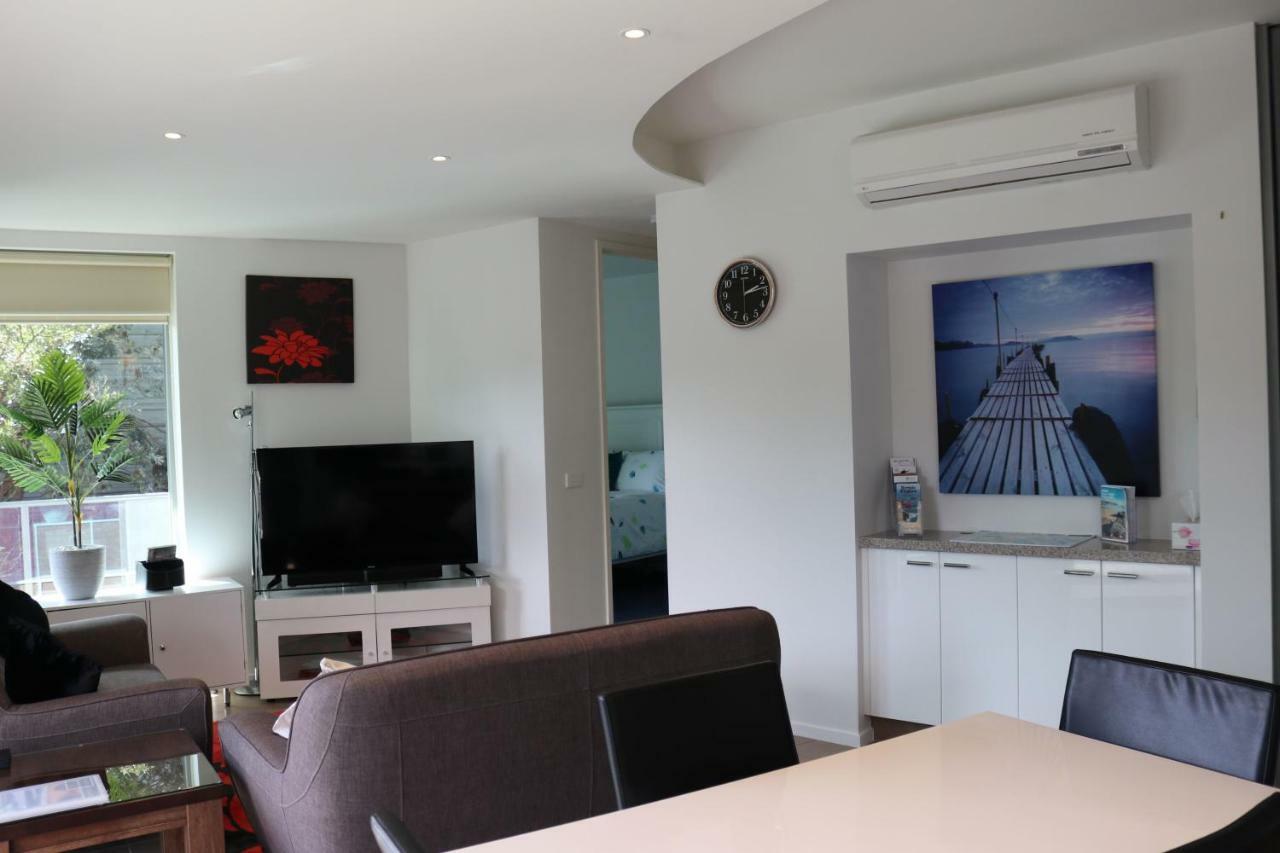 130 At The Waves Cowes Exterior foto